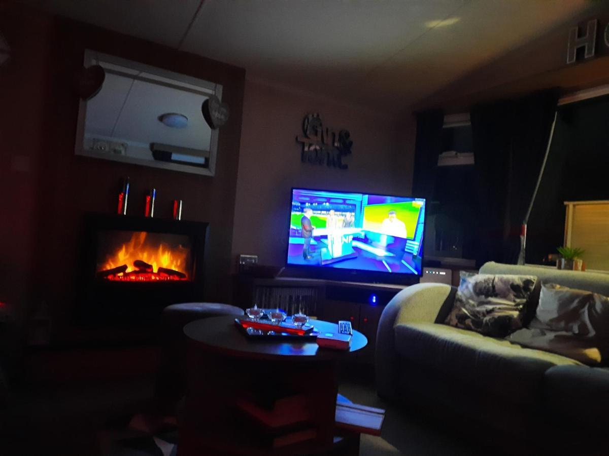 Haggerston Castle 3 Bedroom Deluxe Holiday Home Cheswick  外观 照片