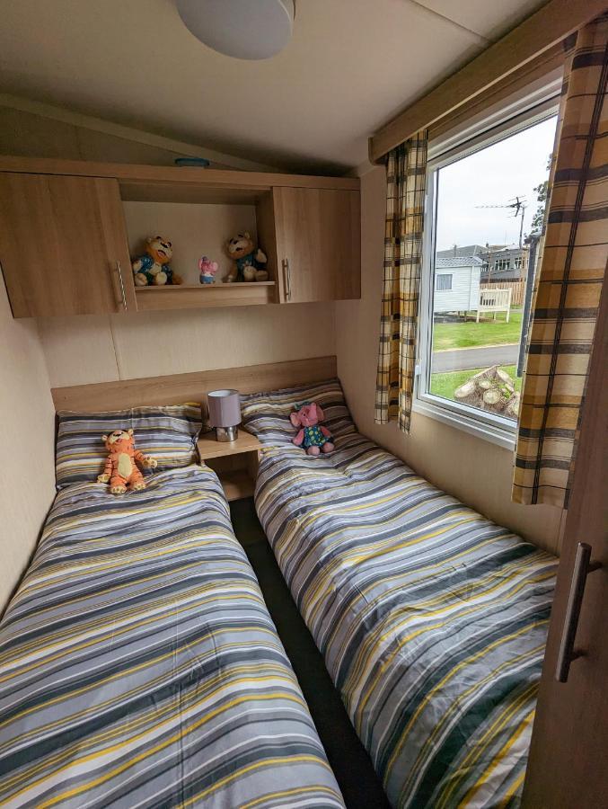 Haggerston Castle 3 Bedroom Deluxe Holiday Home Cheswick  外观 照片